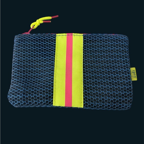 ipsy Handbags - Ipsy Multi Colored Cosmetic Case * 7.25" x 5" * with pull